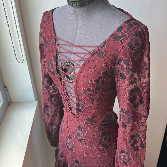 For Love and Lemons Jolene Lace Up Dress Burgundy - Picture 5 of 6